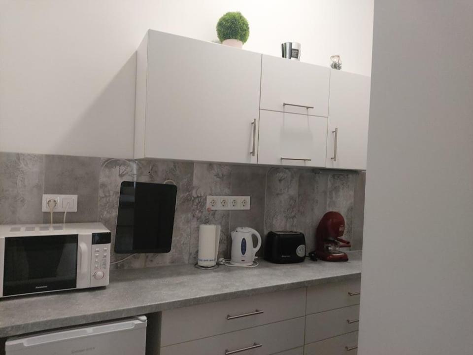 סגד Pompar Belvarosi Apartman מראה חיצוני תמונה