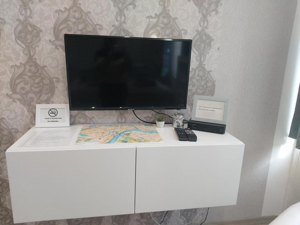 סגד Pompar Belvarosi Apartman מראה חיצוני תמונה